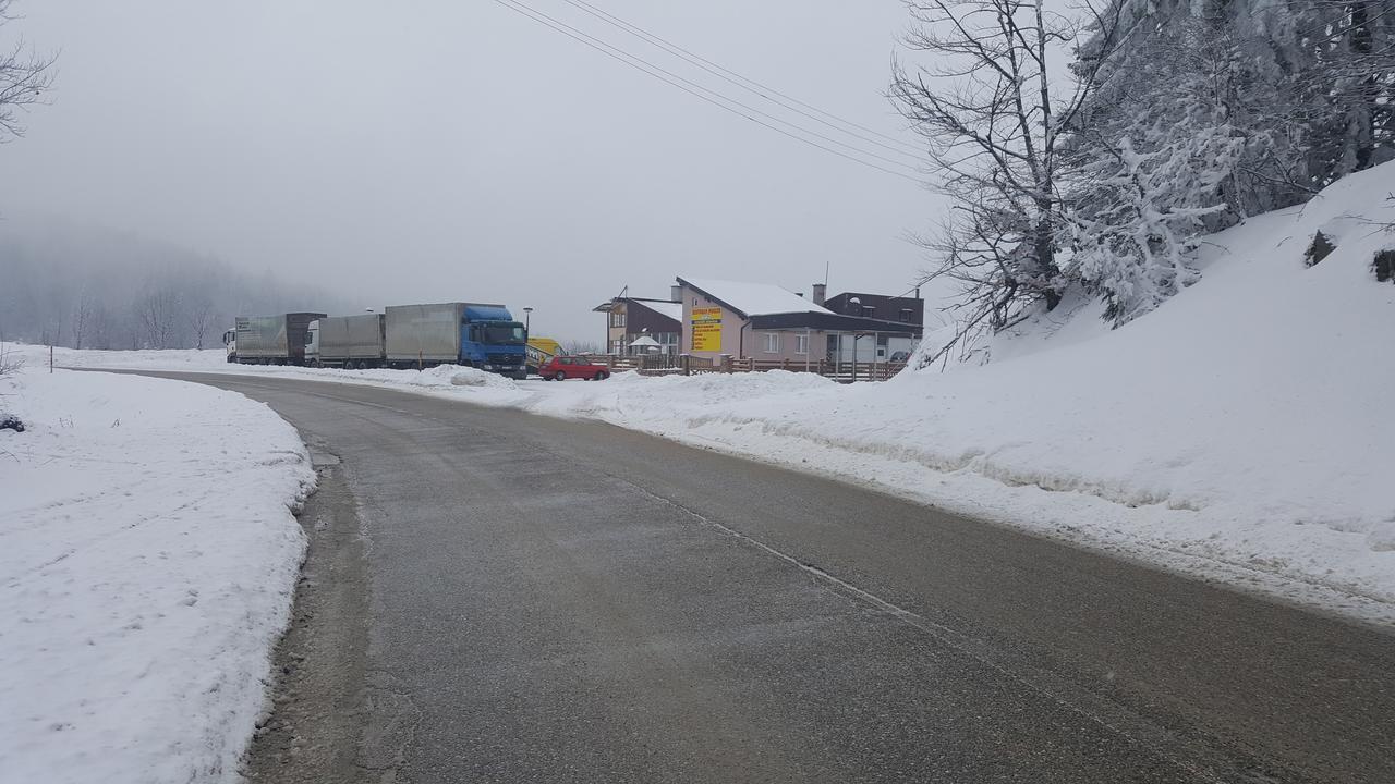 Pansion I Restoran ,, Pogled" Ξενοδοχείο Han Pijesak Εξωτερικό φωτογραφία