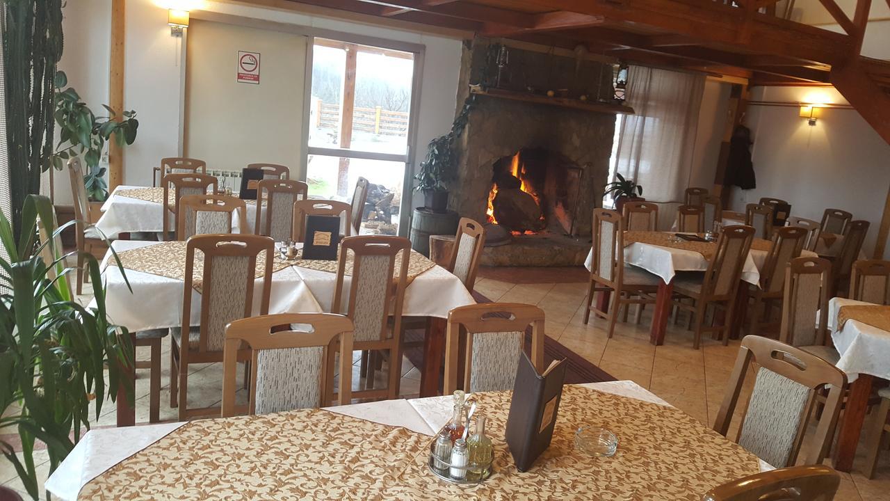 Pansion I Restoran ,, Pogled" Ξενοδοχείο Han Pijesak Εξωτερικό φωτογραφία