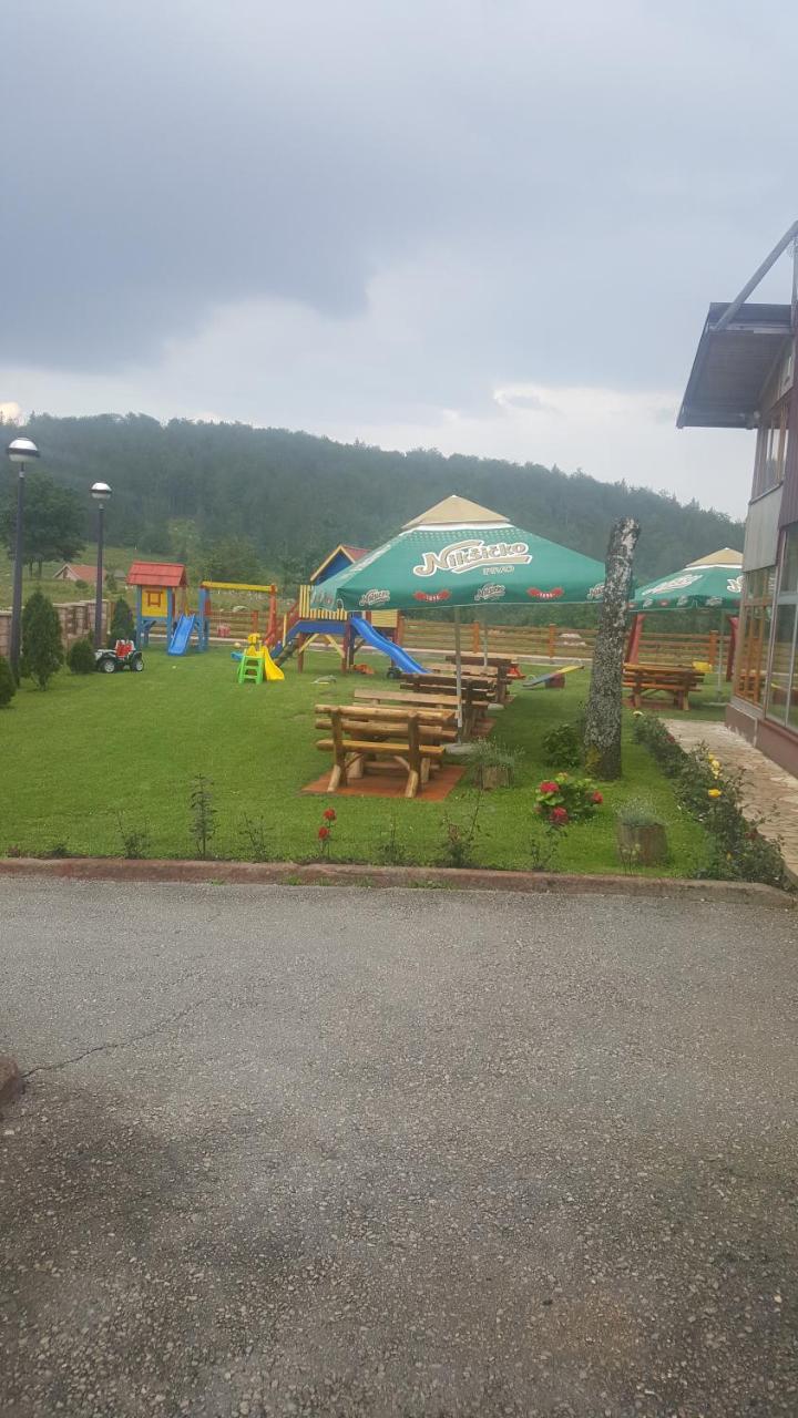 Pansion I Restoran ,, Pogled" Ξενοδοχείο Han Pijesak Εξωτερικό φωτογραφία