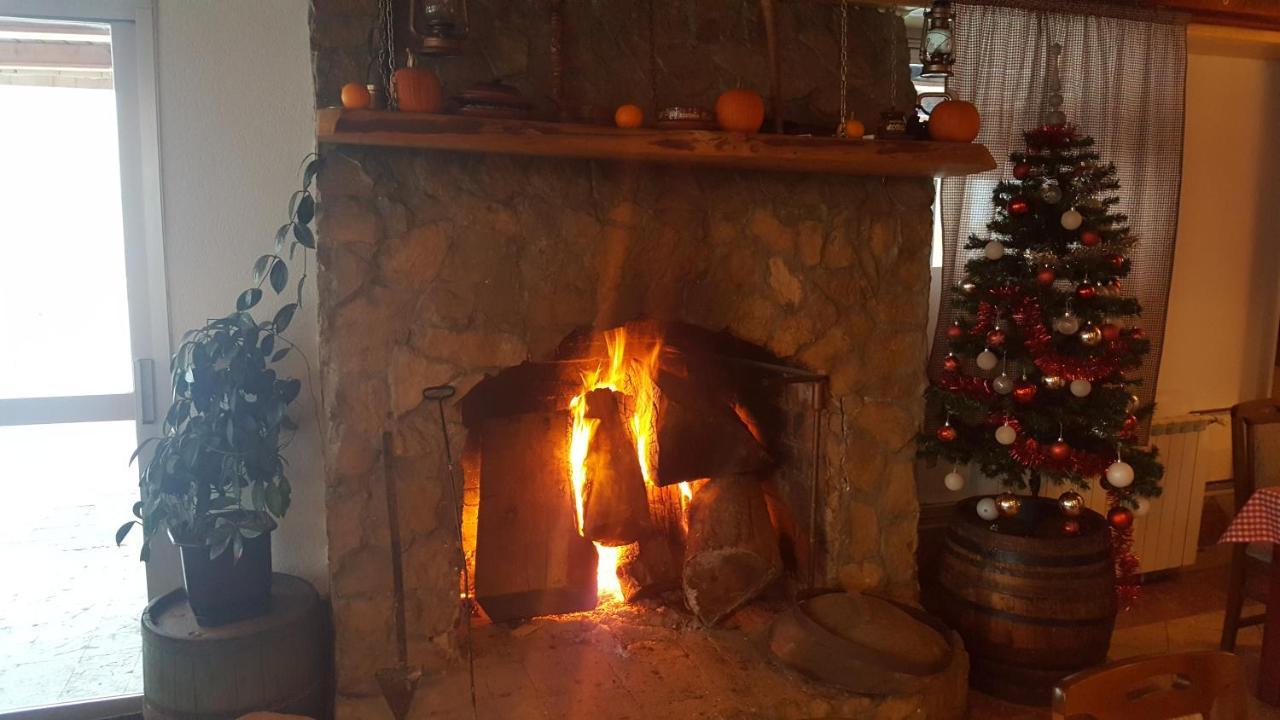 Pansion I Restoran ,, Pogled" Ξενοδοχείο Han Pijesak Εξωτερικό φωτογραφία