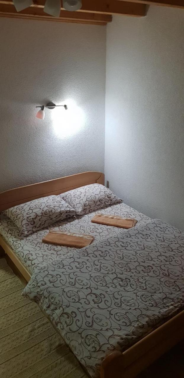 Pansion I Restoran ,, Pogled" Ξενοδοχείο Han Pijesak Εξωτερικό φωτογραφία