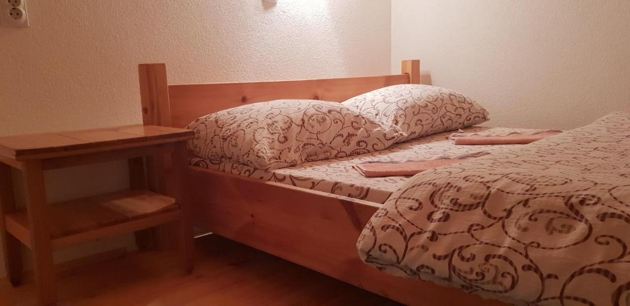 Pansion I Restoran ,, Pogled" Ξενοδοχείο Han Pijesak Εξωτερικό φωτογραφία